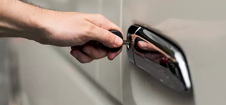 Why Choose Our Auto Locksmith Team in Lennox, CA?